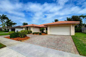 4853 Willow Dr, Boca Raton, FL 33487, Sold 12/29/22
