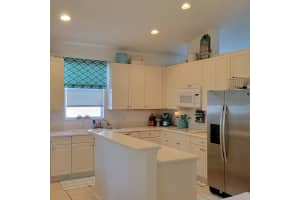 1876 SW Jamesport Dr, Port St. Lucie, FL 34953, Sold 12/23/22