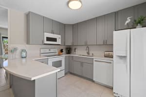 3900 County Line Rd, Tequesta, FL 33469, Sold 11/08/22