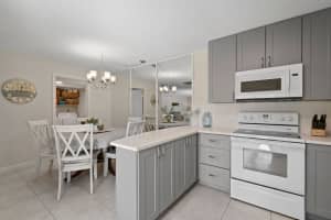 3900 County Line Rd, Tequesta, FL 33469, Sold 11/08/22