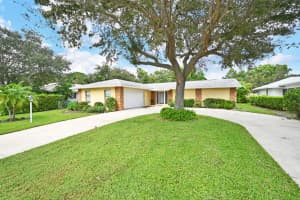 9881 SE Little Club Way S, Jupiter, FL 33469, Sold 11/14/22