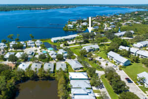 2104 NW 22nd Ave, Stuart, FL 34994, Sold 11/17/22