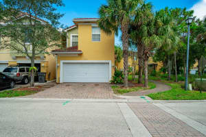 790 Pipers Cay Dr, West Palm Beach, FL 33415, Sold 11/07/22