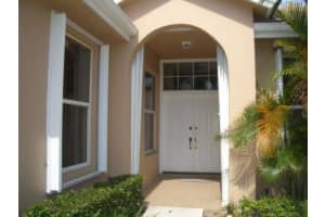 246 Hampton Pl, Jupiter, FL 33458, Sold 04/24/23