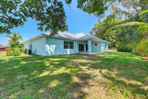 4032 SE Fairway W, Stuart, FL 34997, Sold 12/02/22