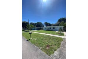 11686 Dahlia Dr, Royal Palm Beach, FL 33411, Sold 10/27/22