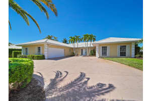 3484 SE Fairway E, Stuart, FL 34997, Sold 10/18/22