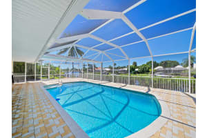 3484 SE Fairway E, Stuart, FL 34997, Sold 10/18/22