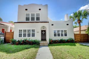806 Sunset Rd, West Palm Beach, FL 33401, Sold 12/07/22