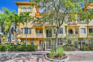 2515 San Pietro Cir, Palm Beach Gardens, FL 33410, Sold 04/04/23