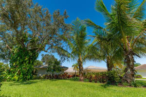 4884 SW Loch Ln, Palm City, FL 34990, Sold 01/12/23