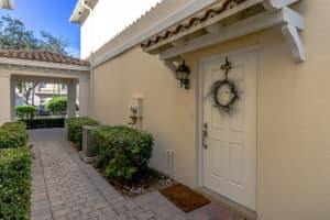 479 Capistrano Dr, Palm Beach Gardens, FL 33410, Sold 02/17/23