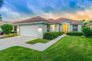 189  Hampton Circle, Jupiter, FL 33458 Sold 04/03/23