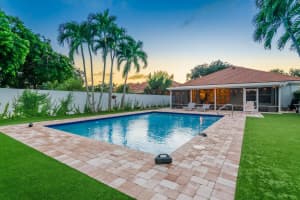 189  Hampton Circle, Jupiter, FL 33458 Sold 04/03/23