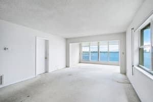 52 Yacht Club Dr, North Palm Beach, FL 33408, Sold 12/29/22