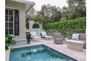 112 W Bay Cedar Cir, Jupiter, FL 33458, Sold 11/16/22