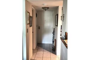 1350 River Reach Dr, Fort Lauderdale, FL 33315, Sold 01/20/23