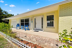 7297 SE Bruce Terrace, Hobe Sound, FL 33455, Sold 11/16/22