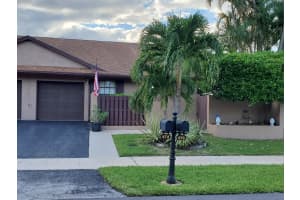 470 SW 28th Ave, Delray Beach, FL 33445, Sold 01/17/23