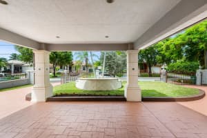 10050 NW 27th Street, Doral, FL 33172 Sold 09/12/23