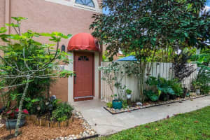 6112 Seven Springs Blvd, Greenacres, FL 33463, Sold 11/15/22