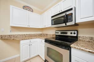 5045 Fairways Cir, Vero Beach, FL 32967, Sold 01/11/23