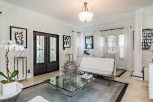 808  Park Place, West Palm Beach, FL 33401 Sold 08/28/23