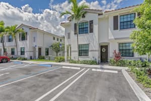 5045 Genove Pl, Riviera Beach, FL 33410, Sold 12/22/22