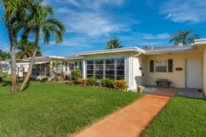 311 Country Ln, Boynton Beach, FL 33435, Sold 12/06/22