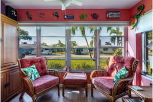 311 Country Ln, Boynton Beach, FL 33435, Sold 12/06/22