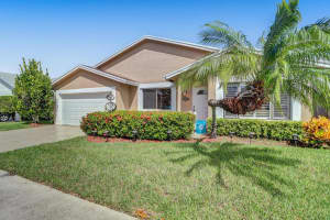 10131 SW 16th Pl, Davie, FL 33324, Sold 11/16/22