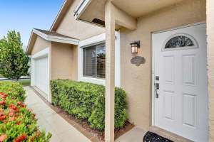 10131 SW 16th Pl, Davie, FL 33324, Sold 11/16/22