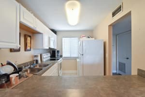 2828 Tennis Club Dr, West Palm Beach, FL 33417, Sold 01/17/23