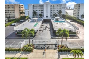 401 Lake Shore Dr APT 805, West Palm Beach, FL 33403, Sold 02/28/23