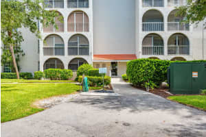 250 NE 20th Street  NE 3210, Boca Raton, FL 33431 Sold 12/28/22