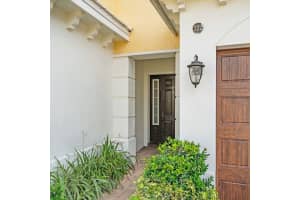 222  Mariner Court, North Palm Beach, FL 33408 Sold 06/20/23