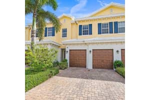 222  Mariner Court, North Palm Beach, FL 33408 Sold 06/20/23
