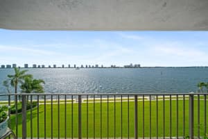 801 Lake Shore Dr, Lake Park, FL 33403, Sold 03/08/23