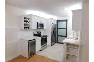 8356 SE Croft Cir, Hobe Sound, FL 33455, Sold 12/02/22