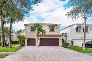 2905 Caffia Way West Palm Beach, FL 33409 Sold 03/06/23