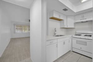 6720 Arbor Dr, Miramar, FL 33023, Sold 12/05/22