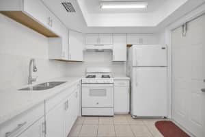 6720 Arbor Dr, Miramar, FL 33023, Sold 12/05/22