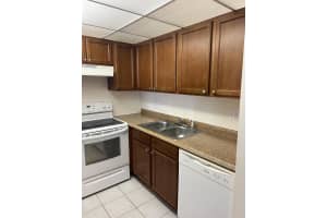 555 Purdy Ln, Palm Springs, FL 33461, Sold 11/25/22