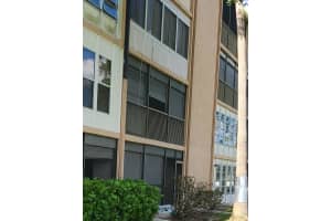 480 NW 76th Ave, Margate, FL 33063, Sold 03/31/23