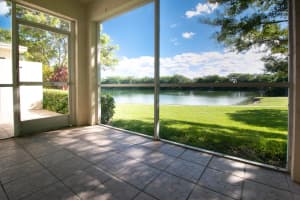 342  Spruce Street, Boynton Beach, FL 33426 Sold 12/28/22