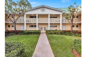 27  Colonial Club Drive   101, Boynton Beach, FL 33435 Sold 04/07/23