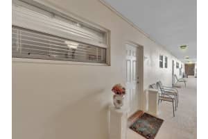 27  Colonial Club Drive   101, Boynton Beach, FL 33435 Sold 04/07/23