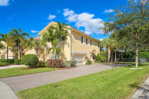 4619  Cadiz Circle, Palm Beach Gardens, FL 33418 Sold 11/29/22