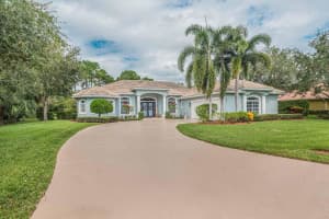 551 SW Sanctuary Drive, Port Saint Lucie, FL 34986 Sold 12/06/22