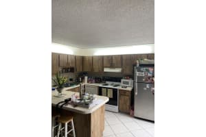2711 SE 27th Way   32, Boynton Beach, FL 33435 Sold 12/28/22